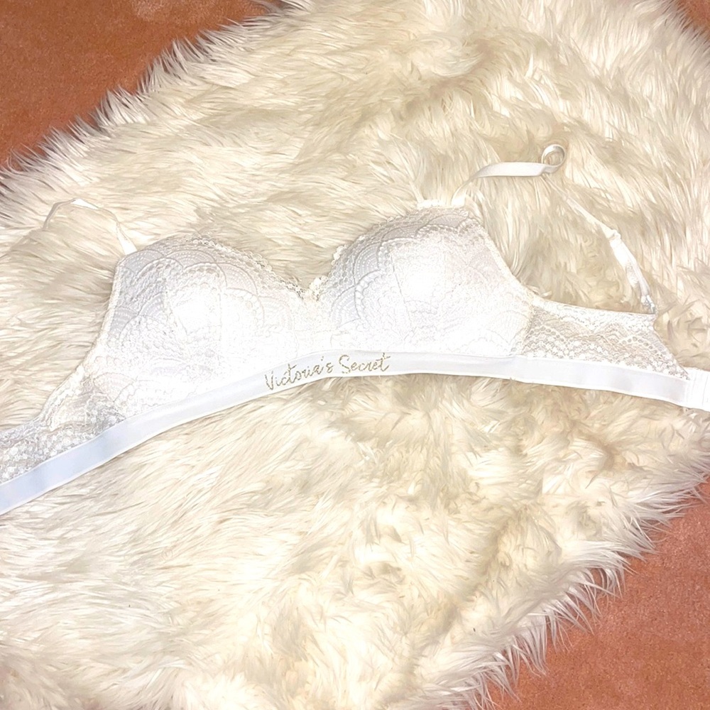 Victoria’s Secret Bra